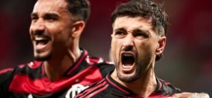 Flamengo enfrenta PSG em busca do título da Copa Intercontinental