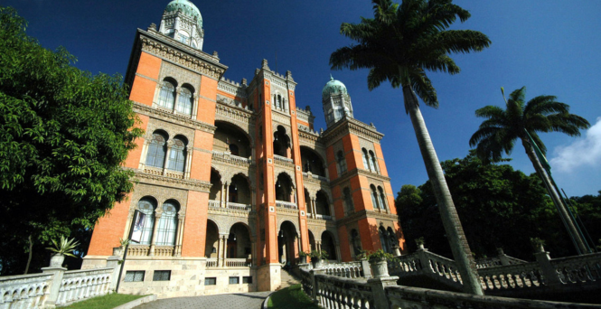 Sinpospetro-RJ celebra 40 anos do Cesteh em debate na Fiocruz