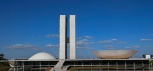 Entenda as distorções do orçamento e como impacta a produtividade e o desenvolvimento no Brasil. Foto: Agência Senado