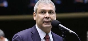 Governo prioriza projeto que acaba com escala 6x1 no Congresso