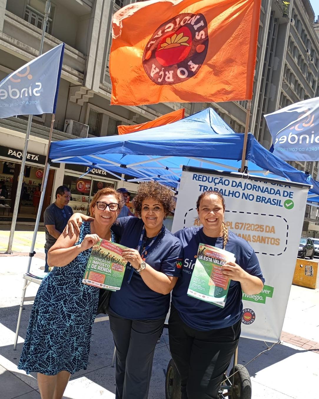 Sindicalistas fazendo sua parte nos comerciários de Porto Alegre-RS Sindicalistas fazendo sua parte nos comerciários de Porto Alegre-RS