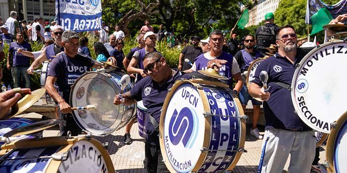 Justiça suspende reforma trabalhista na Argentina