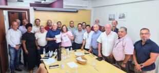 USINAS: STIAL participa da entrega da pauta de reivindicações da Campanha Salarial Estadual 2026