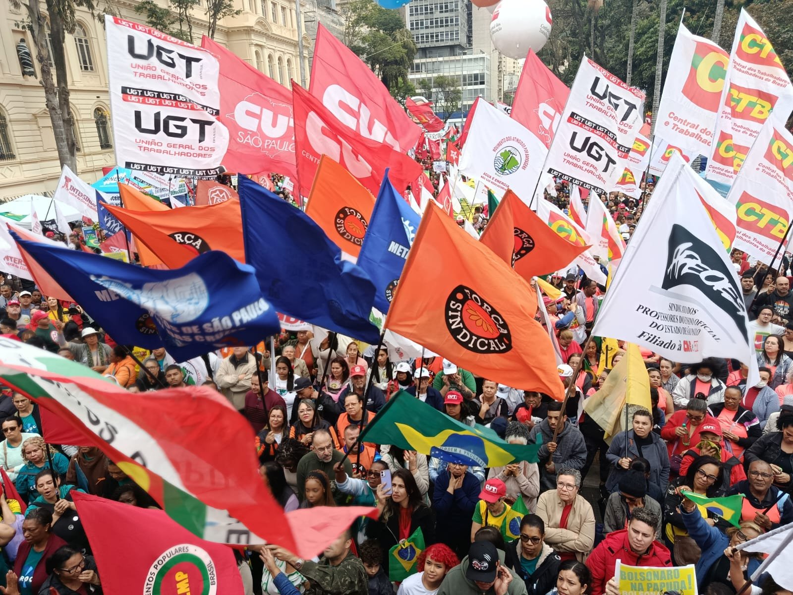 Tem Marcha da Classe TrabalhadTem Marcha da Classe Trabalhadora, dia 15 abril, em Brasília dia 15 abril, em Brasília