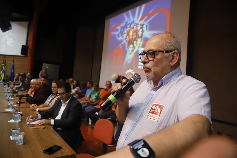 Gilberto Almazan, dos Metalúrgicos de Osasco