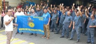 Metalúrgicos da Rodcar aprovam aumento de 12% na PLR