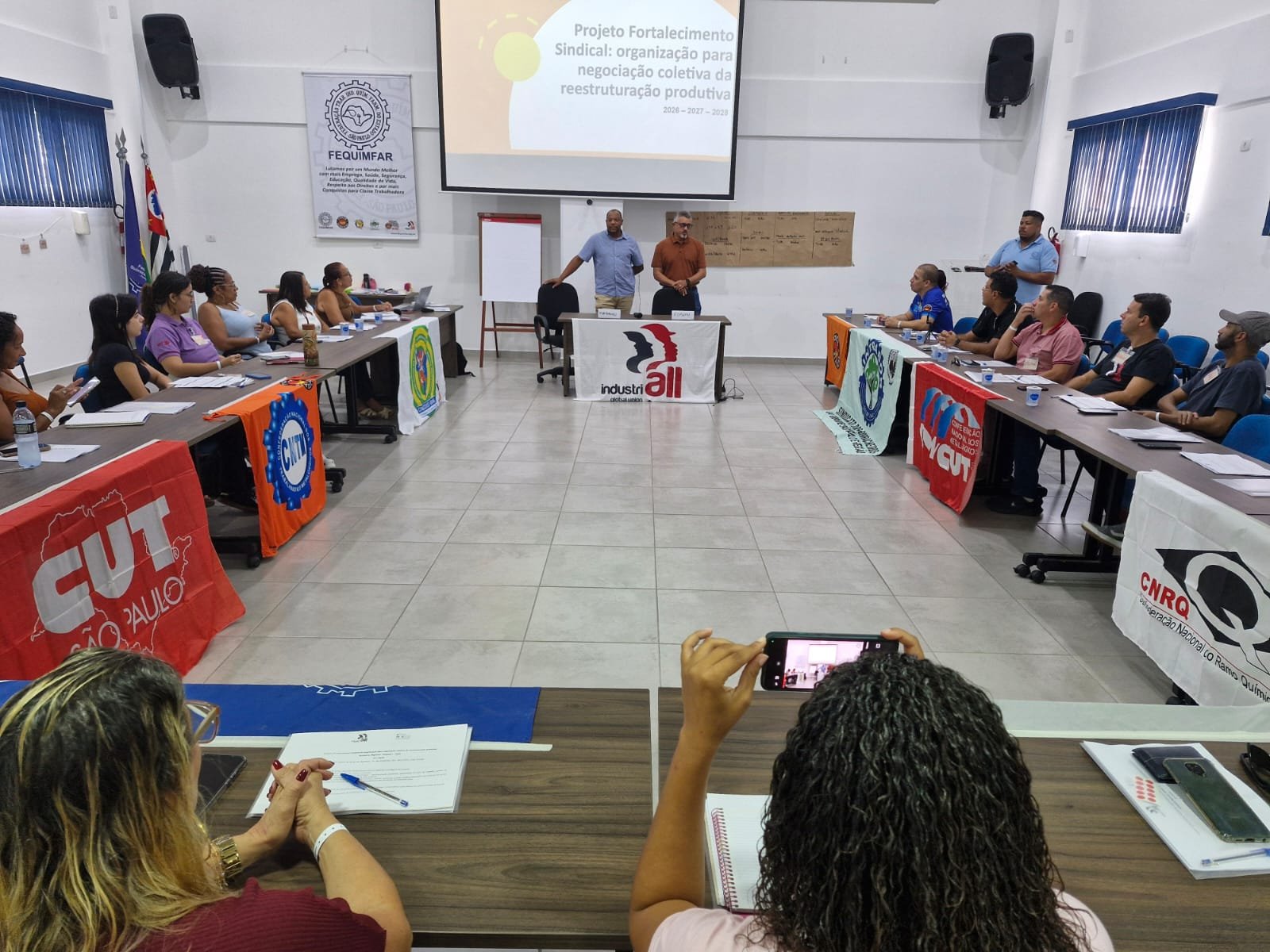 O seminário da IndustriALL Global Union reúne líderes para discutir a negociação coletiva e seus desafios.