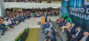Governo federal lança o Programa Crédito do Trabalhador na Carteira Digital de Trabalho, em 12 de março de 2026 prometendo facilitar e baratear os juros do empréstimo consignado a trabalhadores registrados com carteira assinada (CLT). Foto: Ricardo Stuckert/PR