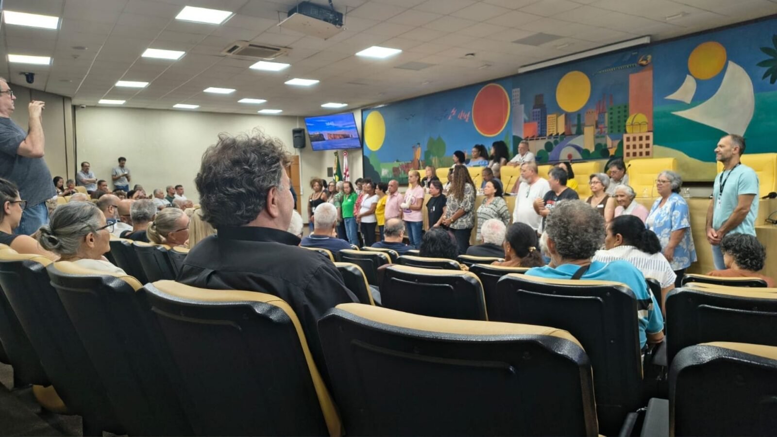 Conselho do Idoso cobra transparência e critica corte