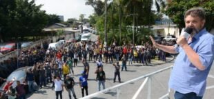 Os trabalhadores da TITAN enfrentam impasses nas negociações salariais.