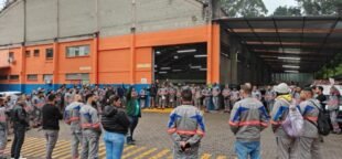 Setor elétrico entra em alerta e ameaça greve geral