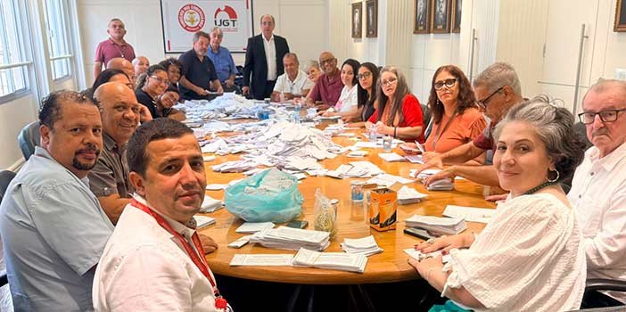 Comerciários SP aprovam mudanças no estatuto do Sindicato Comerciários SP aprovam mudanças no estatuto do Sindicato