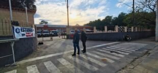 Greve segue no 12º dia com denúncias de assédio e pressão