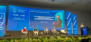 Jefferson Caproni no Primeiro Seminário Nacional de Educação em Enfermagem