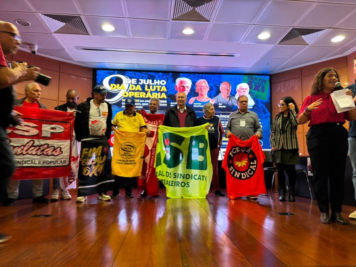 Organizadores do Dia da Luta Operária no Sindpd, 2026. Foto: Sindbrinq