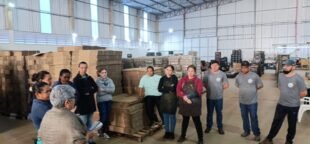 Sindbrinq realiza assembleia na Puff Toys em Laranjal Paulista