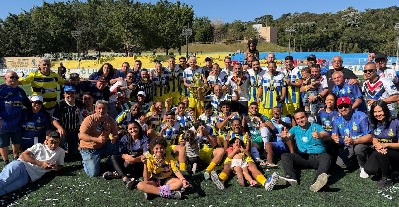 O emocionante Campeonato de Futebol Metalúrgico teve sua grande final. Veja como Jomarca ergueu o troféu e as comemorações.