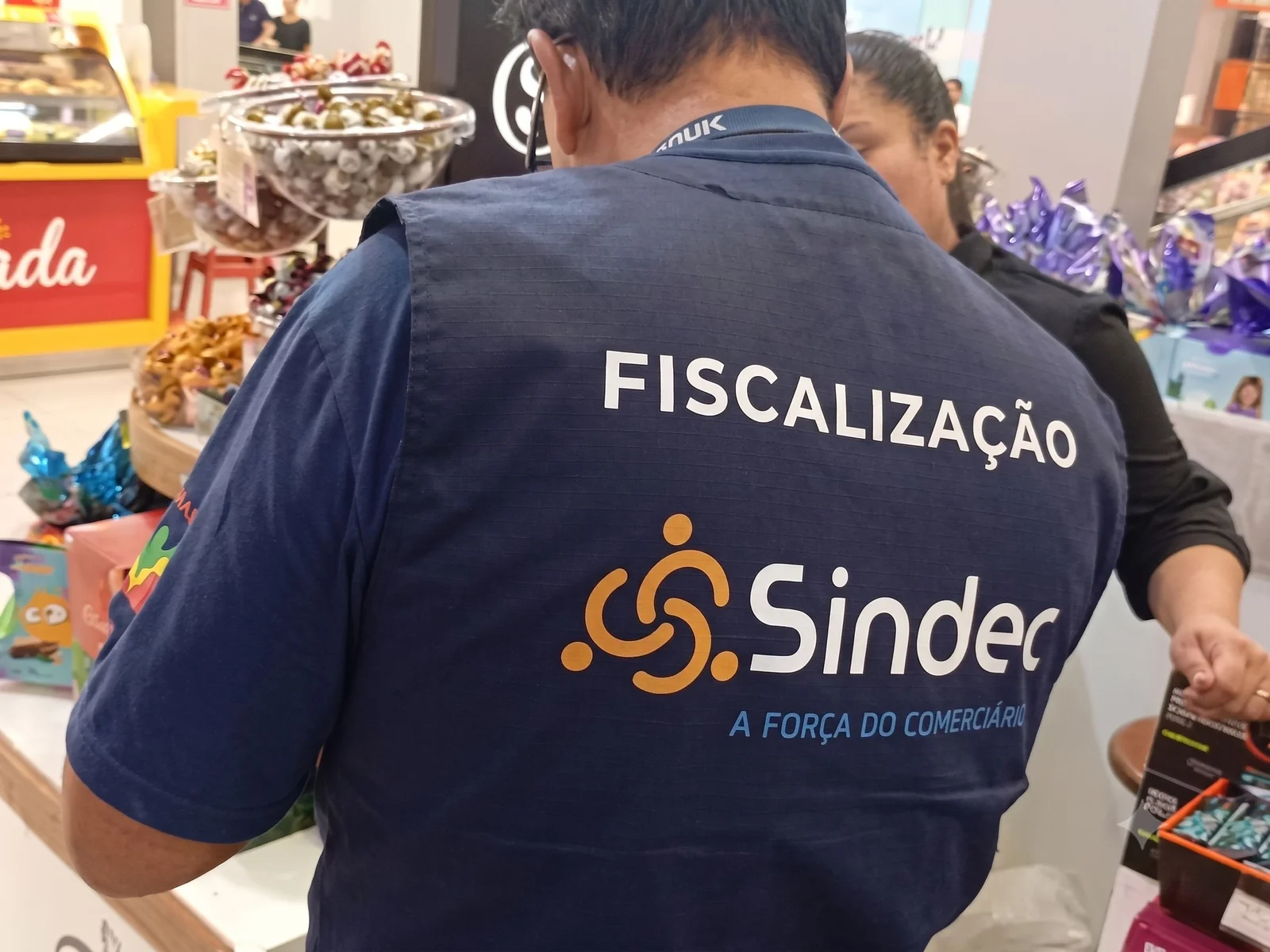 Sindec em ação no comércio de Porto Alegre Sindec em ação no comércio de Porto Alegre