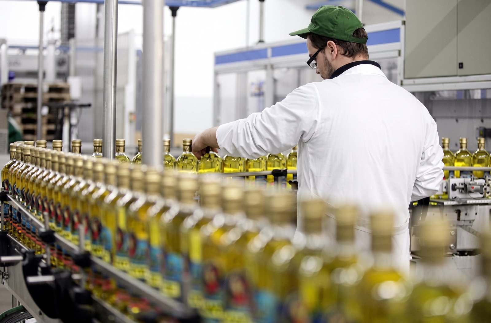 STILASP garante reajuste salarial de 5,11%, acima da inflação, além de avanços no piso, alimentação, auxílio-creche e PLR da categoria
