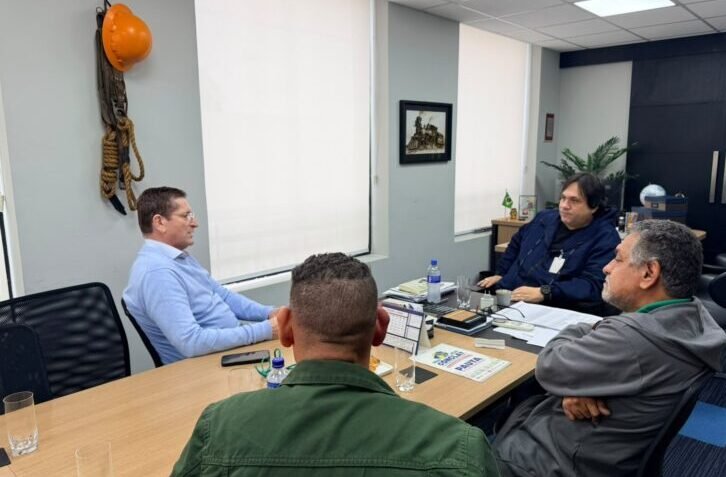 Chicão e Tatto debatem igualdade no setor elétrico