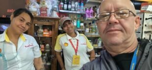 Frentistas na Baixada Fluminense recebem atualizações sobre a Campanha Salarial Estadual 2026 por meio de visitas do sindicato.