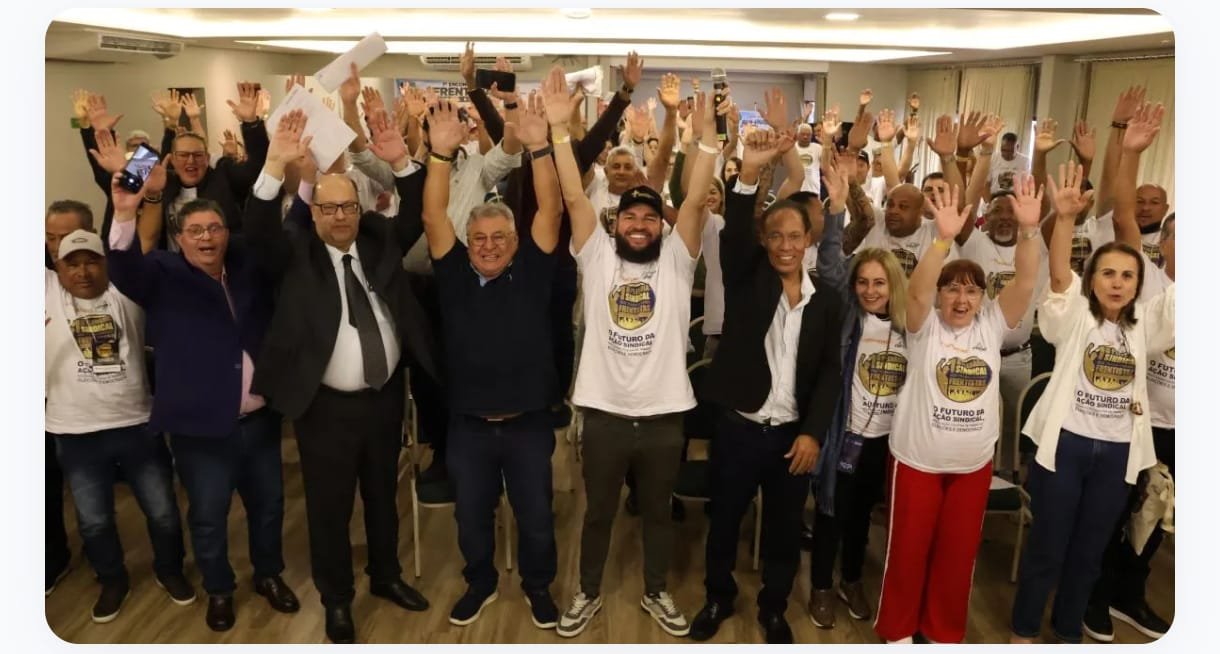 Frentistas de São Paulo e Paraná declaram apoio a Lula