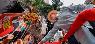 Lula (PT) e Flávio Bolsonaro (PL) disputarão, em 25 de outubro, o segundo turno da eleição presidencial de 2026, definido pela votação deste domingo (4). O atual presidente busca a reeleição.